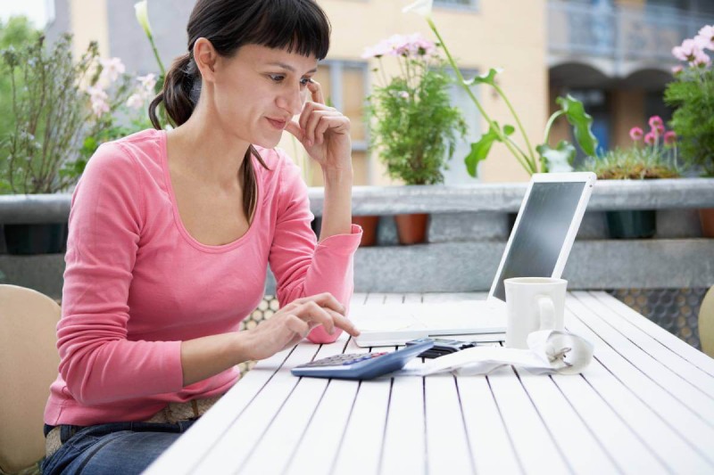 Answers for Shakopee Business Owners: Can I Put Personal Money in My Business Account?