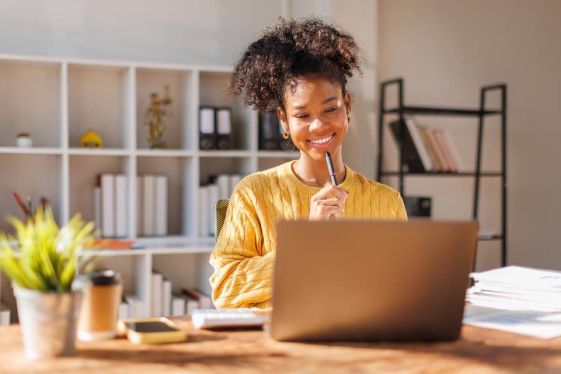 How to Use AI For Business Growth: 10 Prompts for Shakopee Small Business Owners